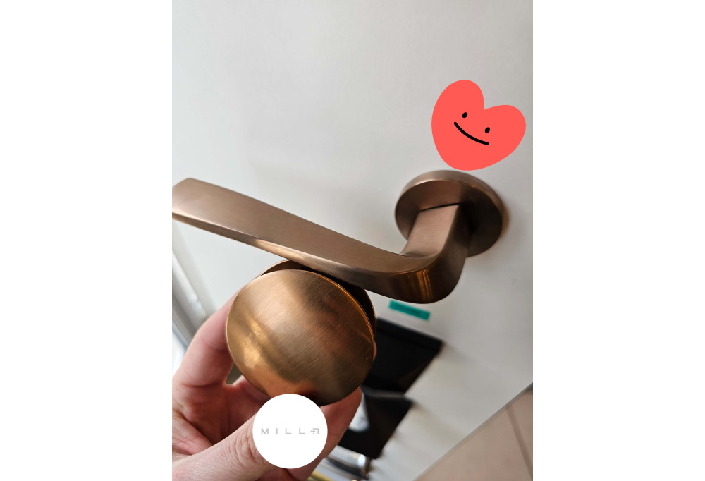 Puxadores de Porta em Cobre - A Elegância Millapoignées e Grohe Sunset Warm